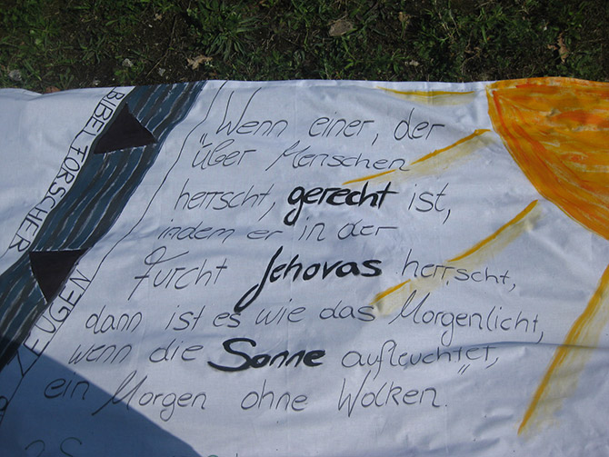 Jugendprojekt „Zeichen Setzen“, Mauthausen, 8. Mai 2010